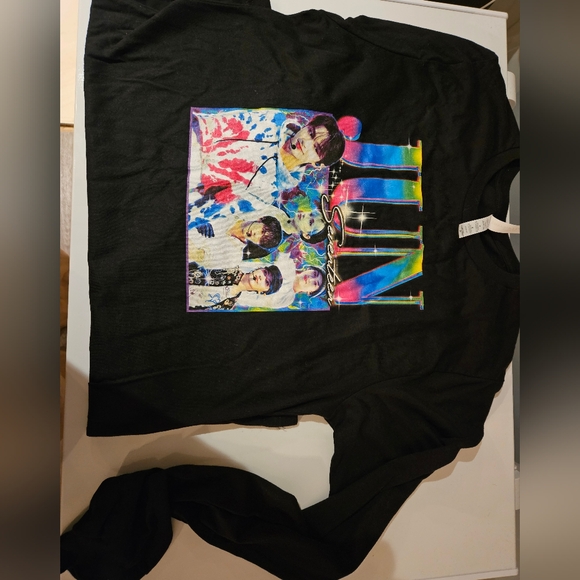 Jun (Seventeen) long sleeved tshirt - Picture 2 of 3